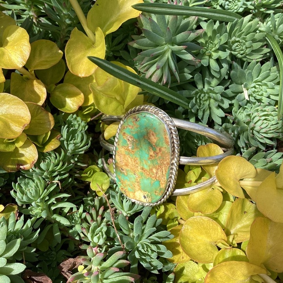 Meet your Posher, Reality - Picture 10 of 16